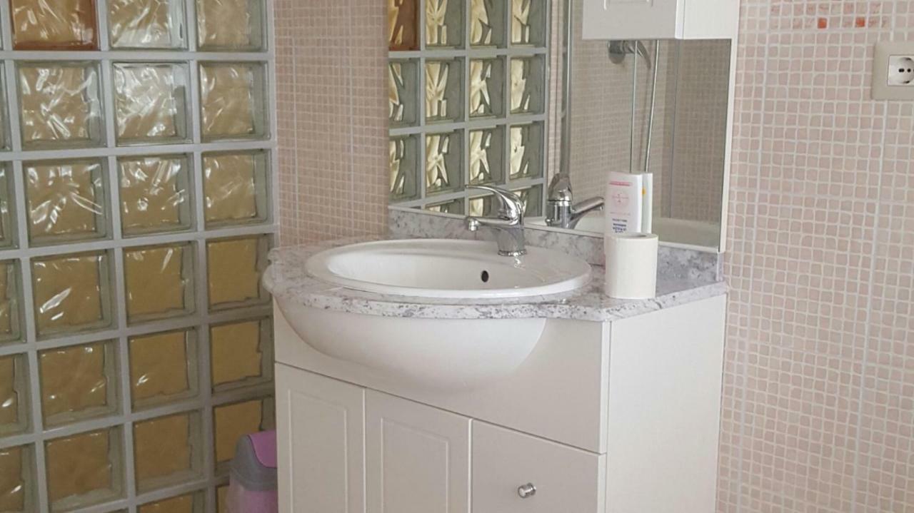 Bed and Breakfast Su Carreri Armungia Экстерьер фото